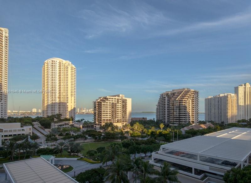 Spectacular Water Views in Rare '03' Line at Courts Brickell Key This impeccably maintained unit features the largest 3-bedroom layout in the building, offering breathtaking water views and an oversized balcony perfect for relaxing or entertaining. The open floor plan boasts natural light, a modern kitchen, and spacious bedrooms, including a serene primary suite with balcony access. Courts Brickell Key offers world-class amenities: 24-hour valet and concierge, a state-of-the-art gym, racquetball courts, a pool, spa, and more. Nestled on exclusive Brickell Key, enjoy island tranquility just minutes from downtown Miami’s dining and shopping. Don't miss this rare opportunity to own a luxury home in one of Miami's most desirable locations!