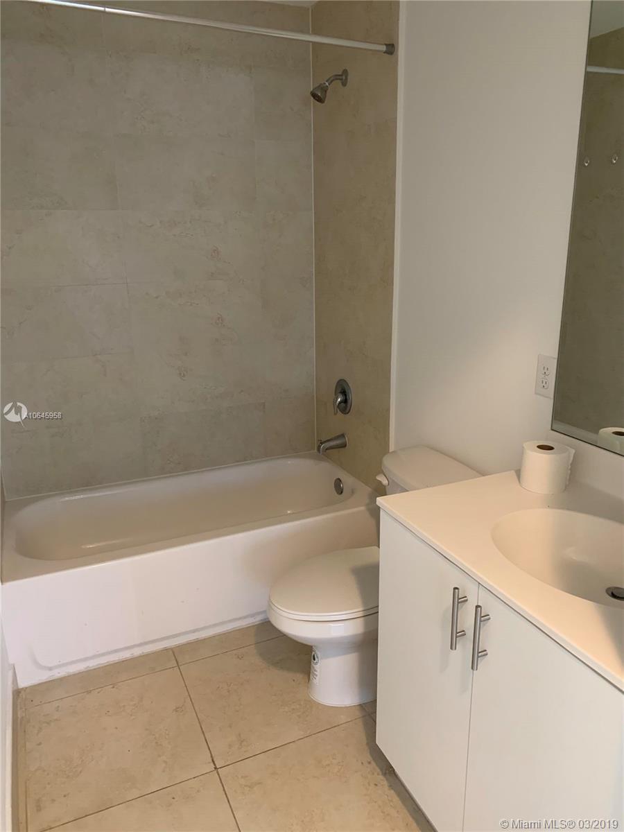 BRICKELL RIVERVIEW - Residential Income