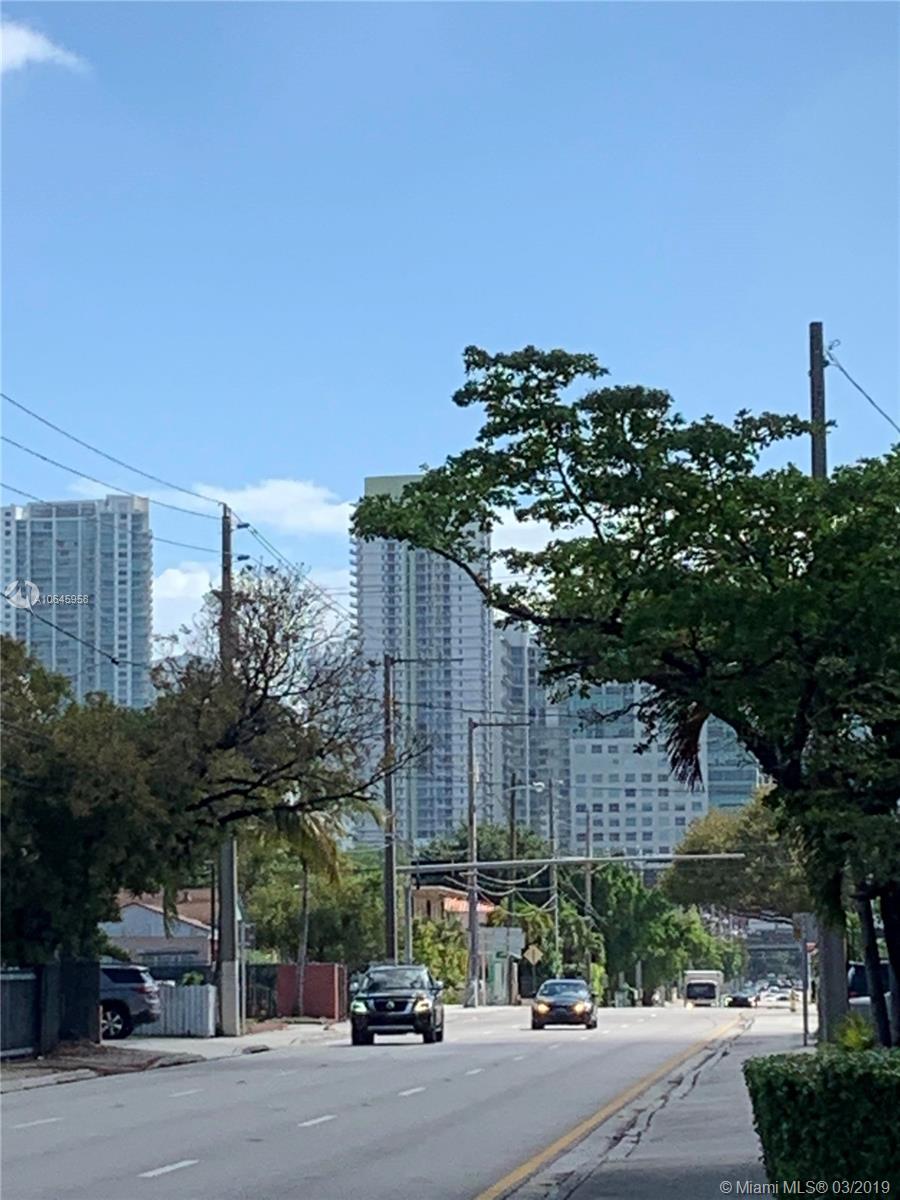 BRICKELL RIVERVIEW - Residential Income