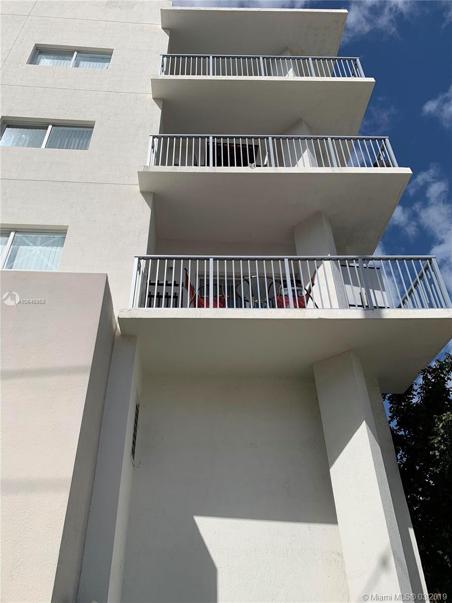 BRICKELL RIVERVIEW - Residential Income