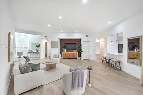 Photo of 7472 La Paz Blvd #306, Boca Raton, FL 33433 (MLS # A11937119)