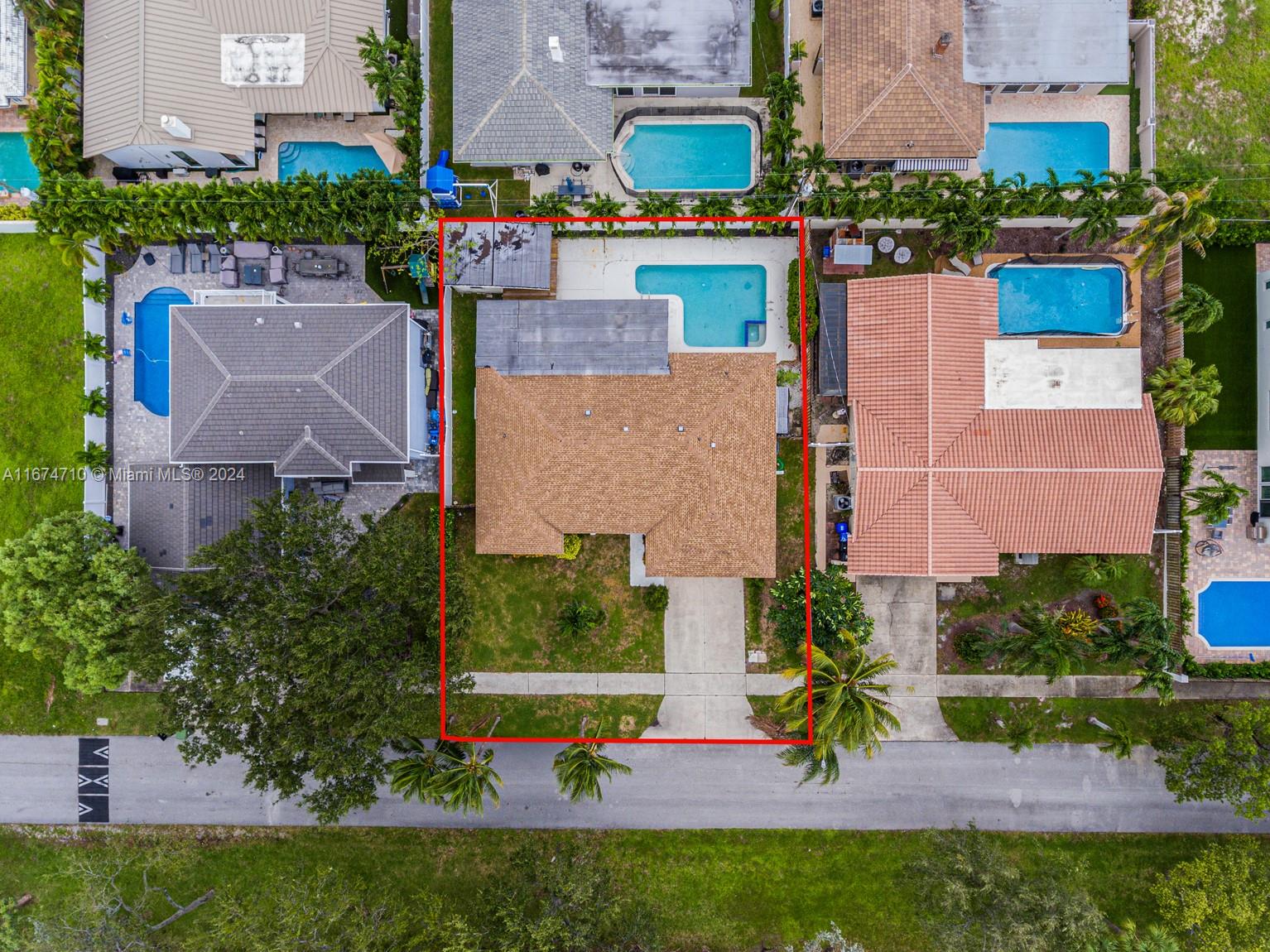 2505 NE 35th Dr