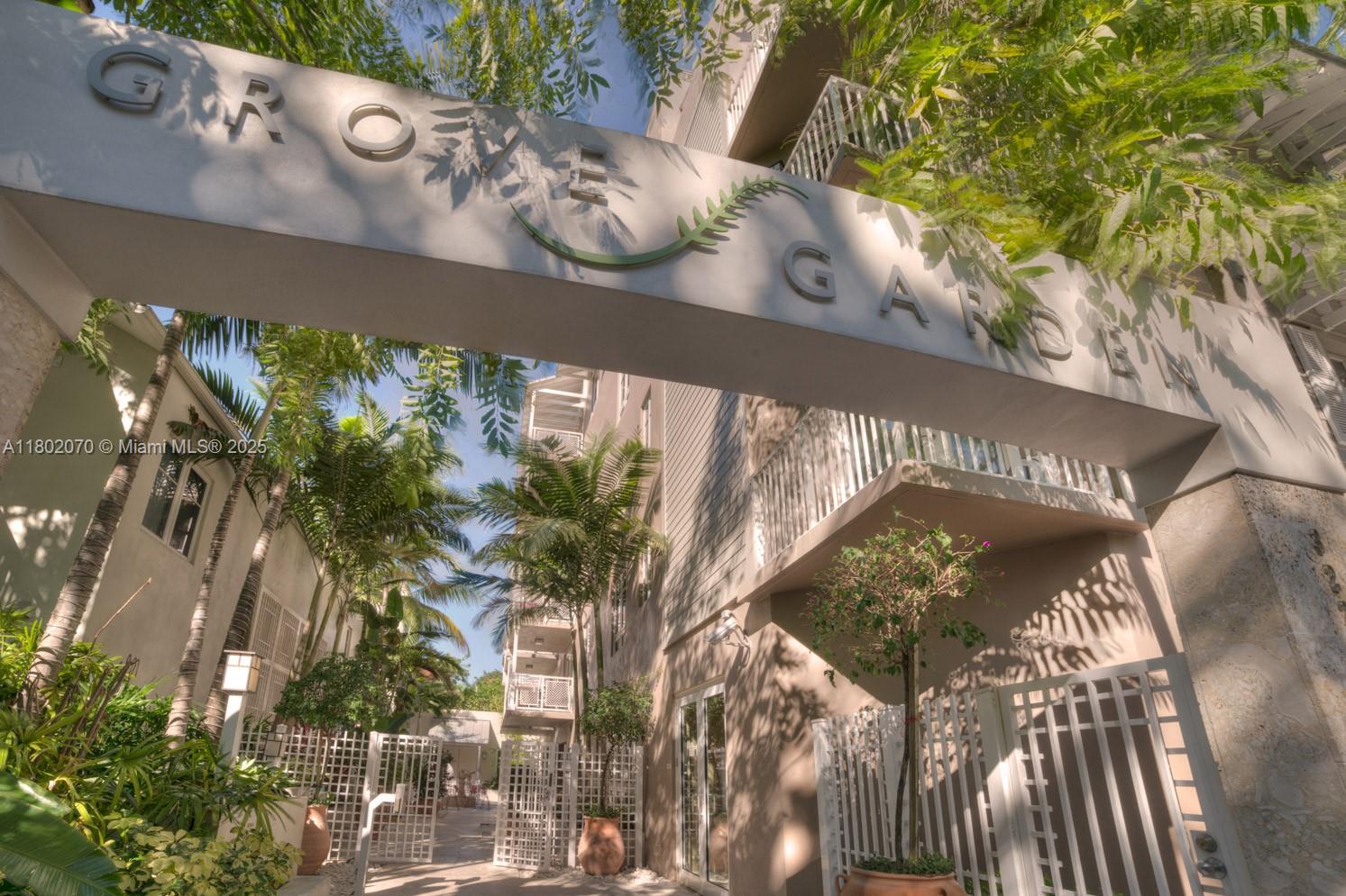 3540 Main Hwy 203, Coconut Grove, Broward County, Florida - 1 Bedrooms  
2 Bathrooms - 