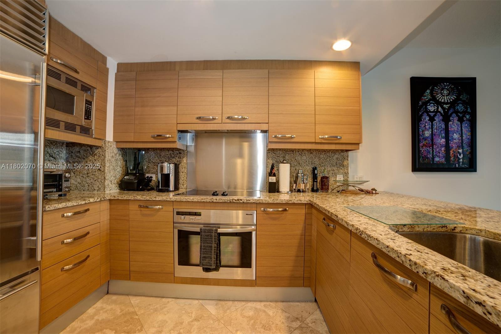GROVE GARDEN RESIDENCES C - Residential