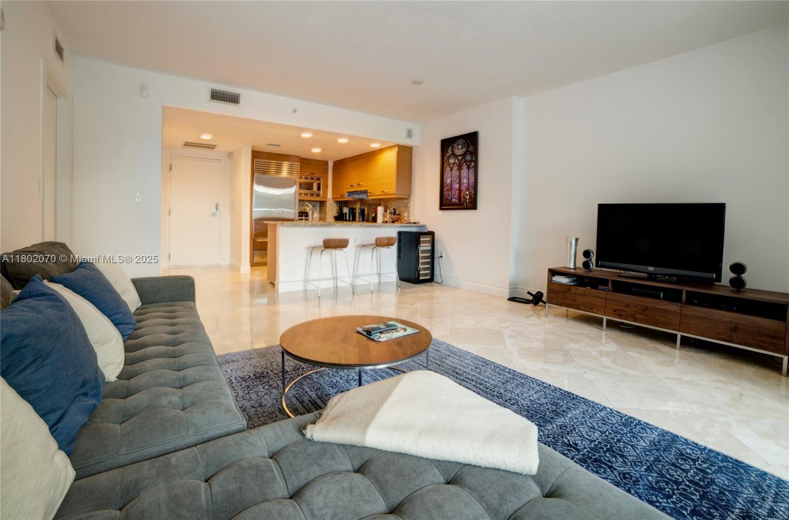 GROVE GARDEN RESIDENCES C - Residential