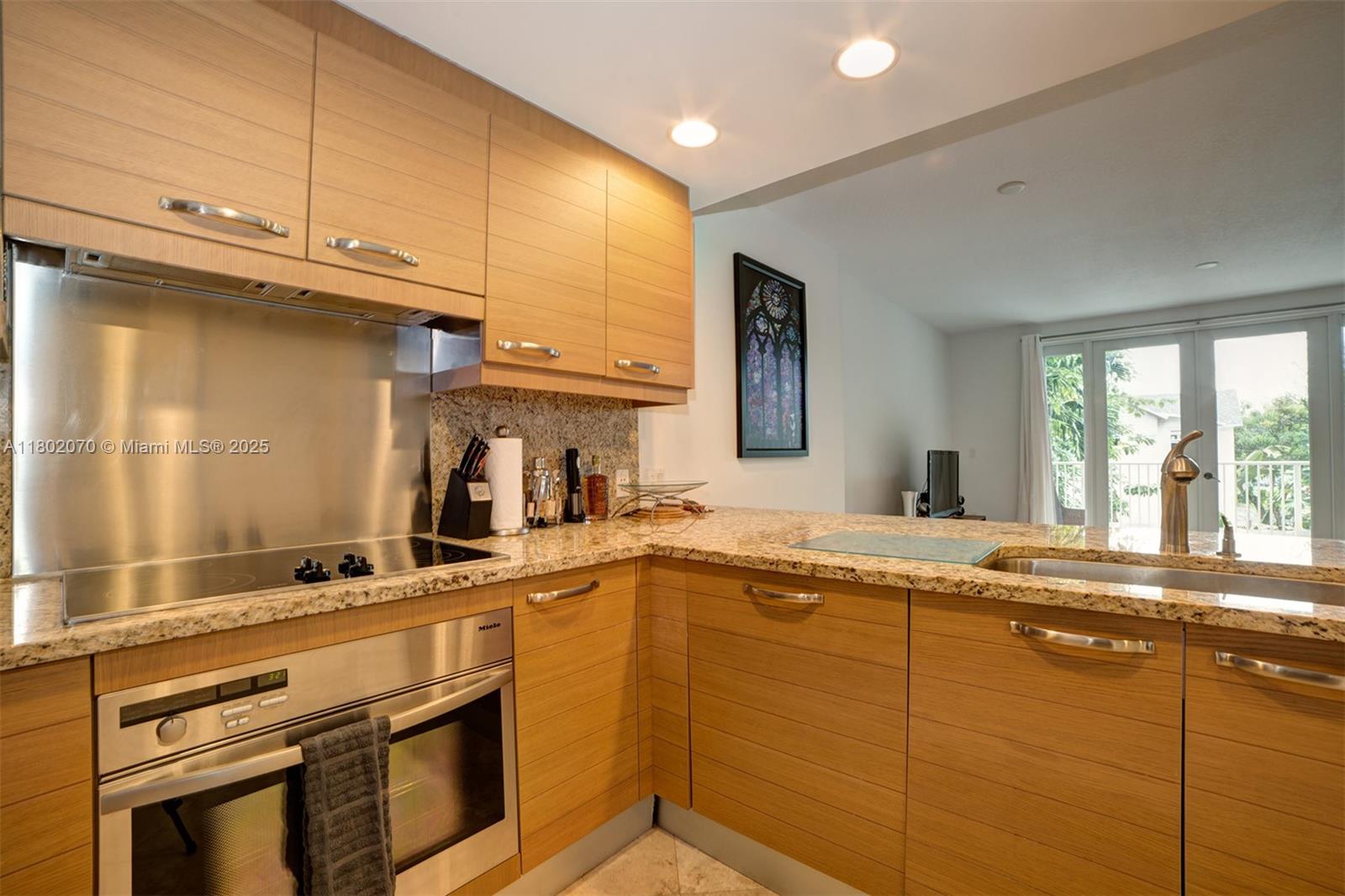 GROVE GARDEN RESIDENCES C - Residential