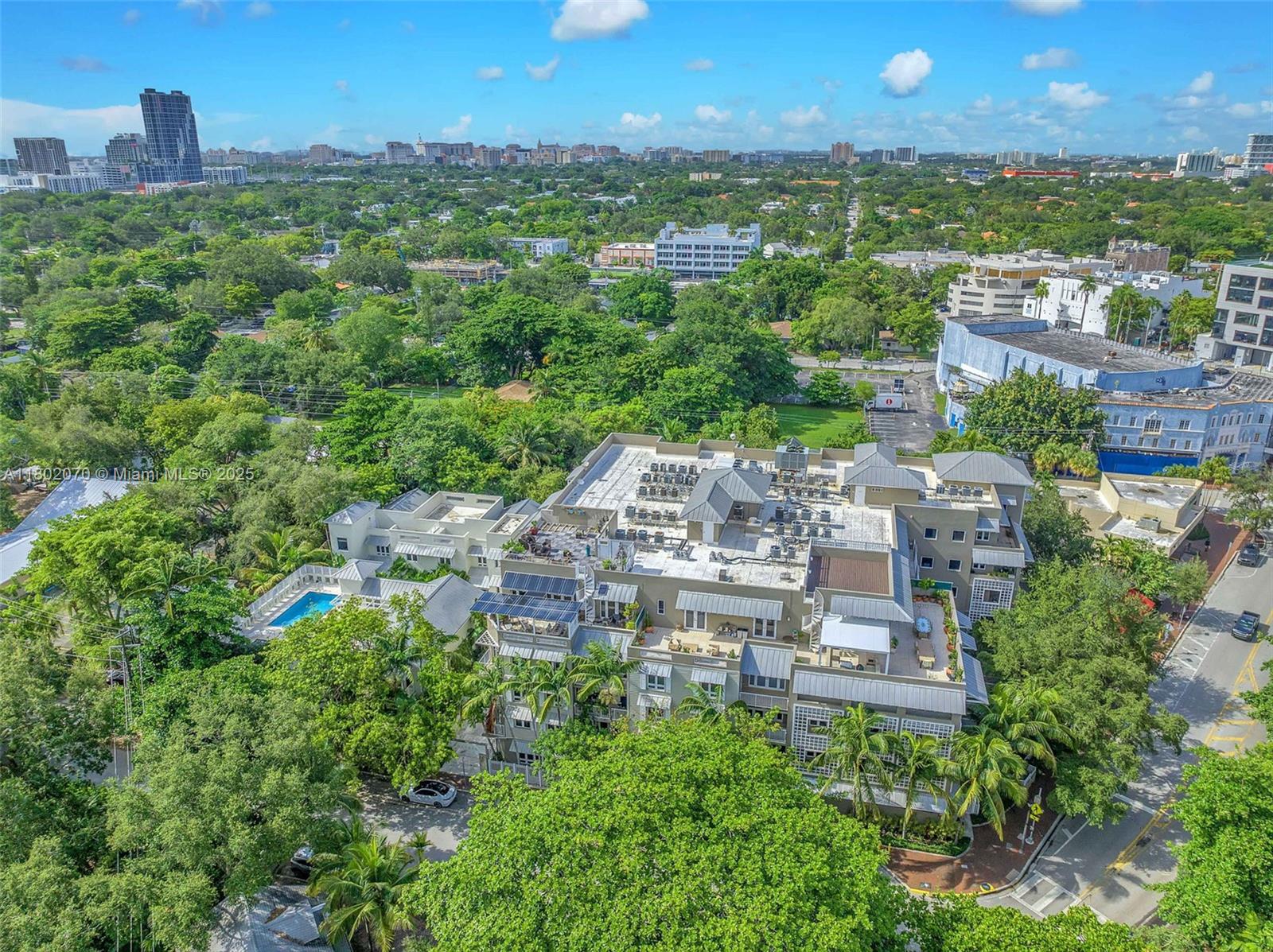 GROVE GARDEN RESIDENCES C - Residential