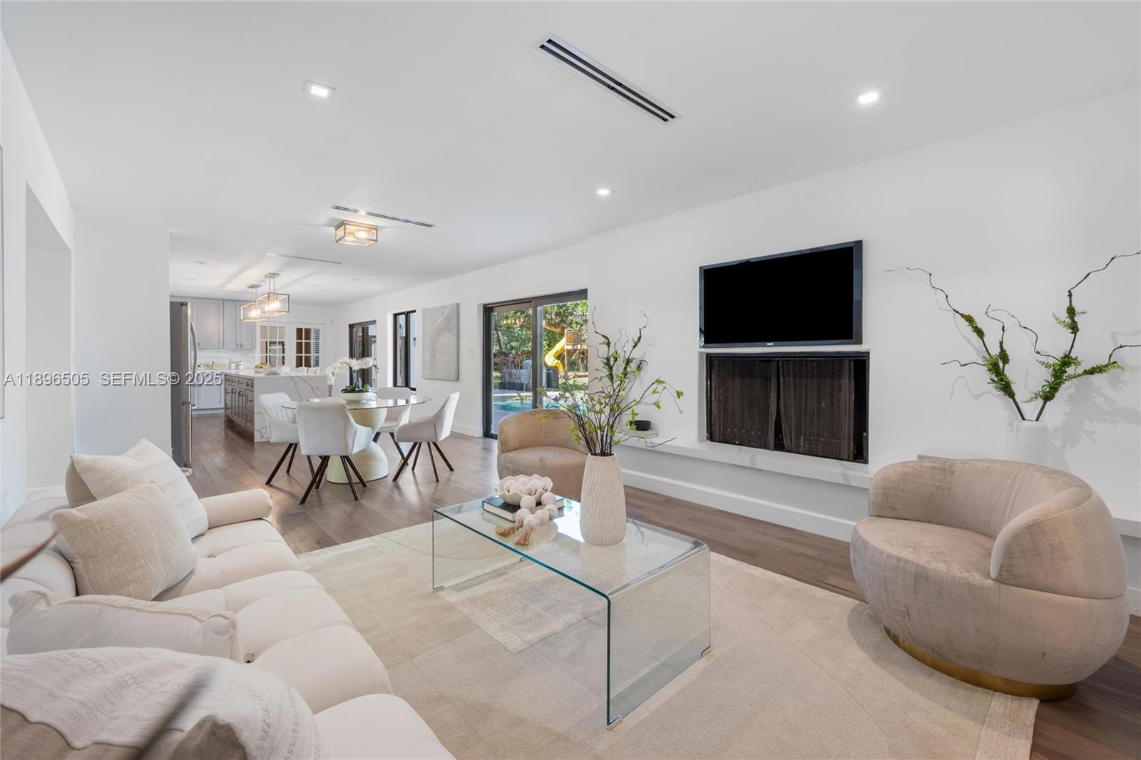 SUNSET VIEW - Residential