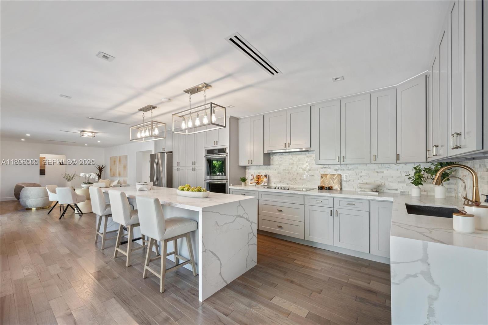 SUNSET VIEW - Residential