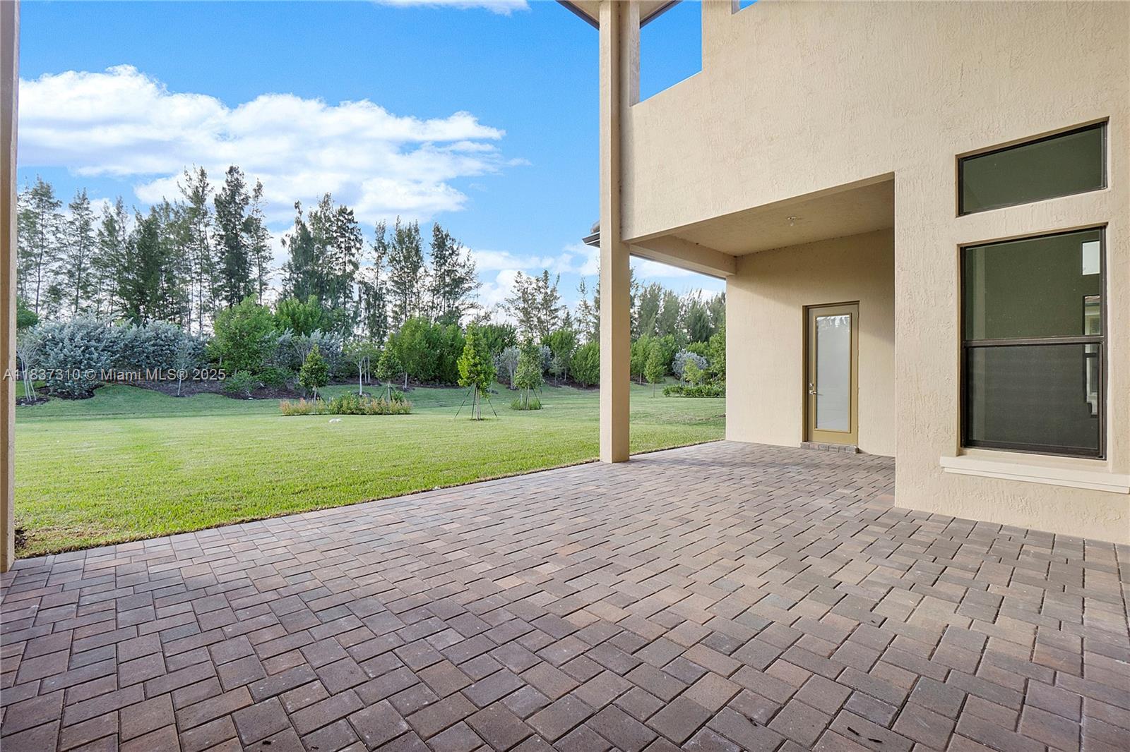 Parkland Bay - Residential