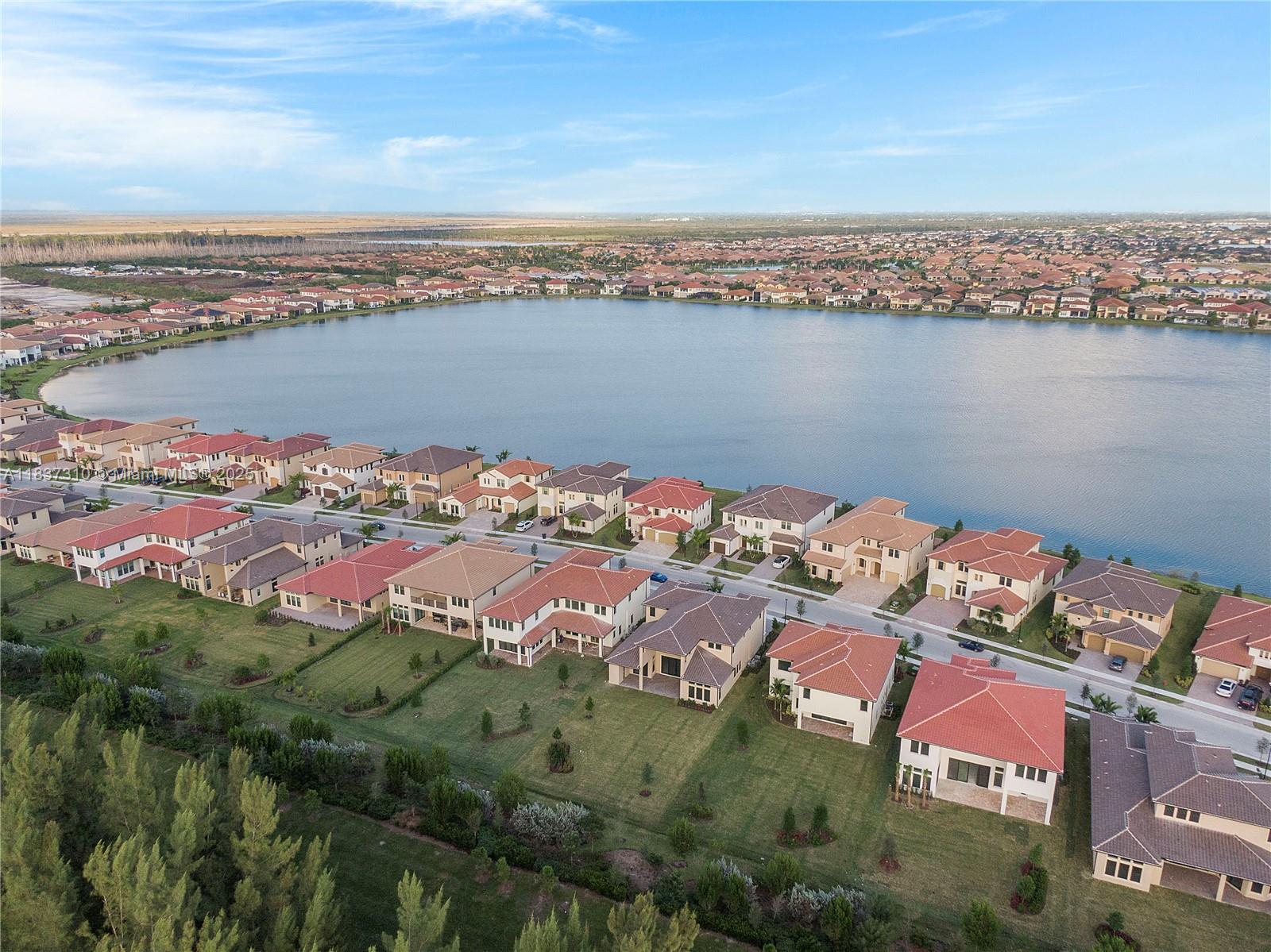 Parkland Bay - Residential