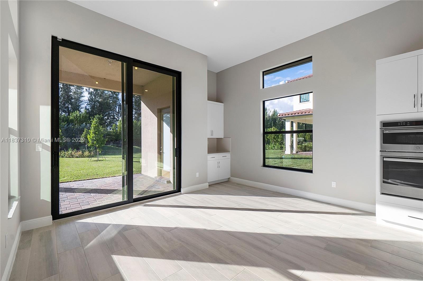 Parkland Bay - Residential