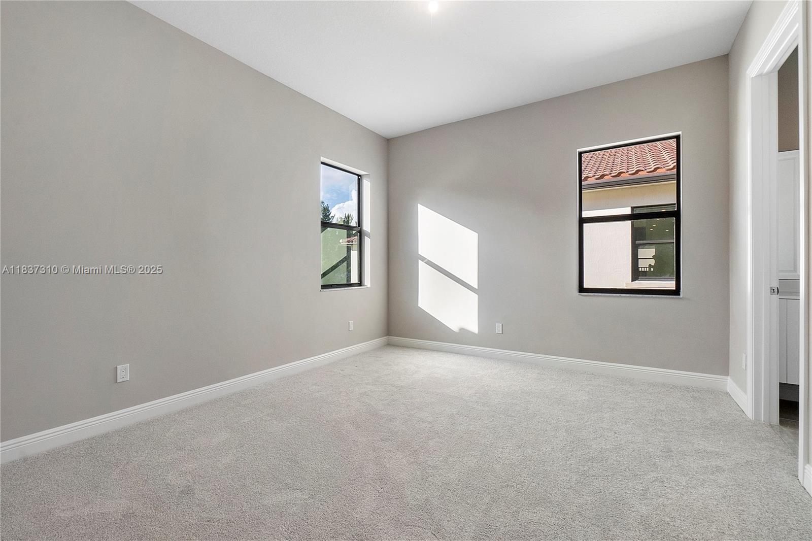 Parkland Bay - Residential