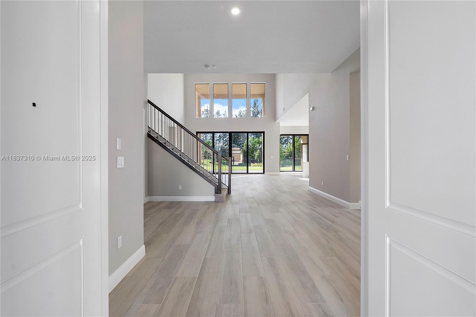 Parkland Bay - Residential