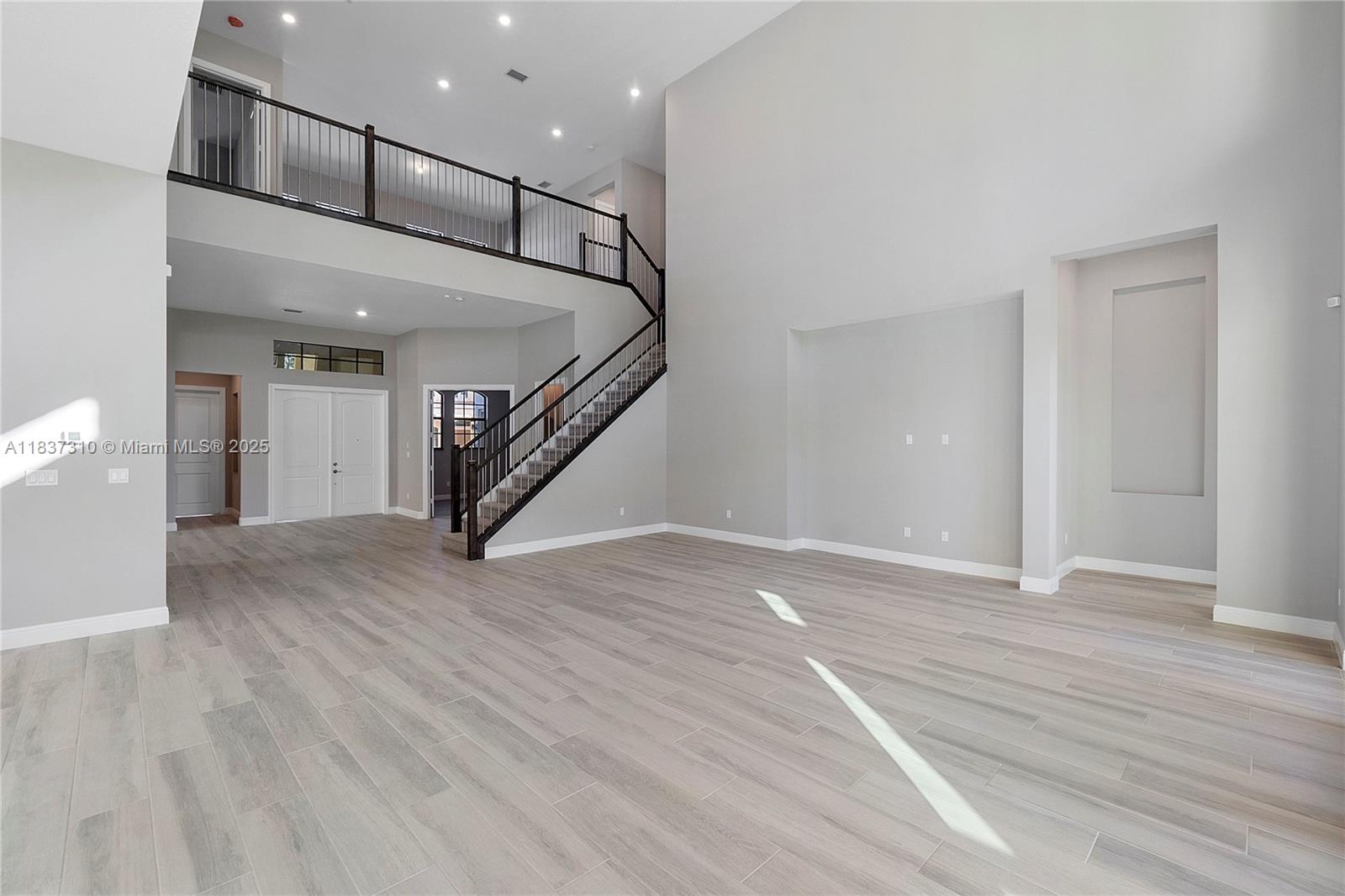 Parkland Bay - Residential