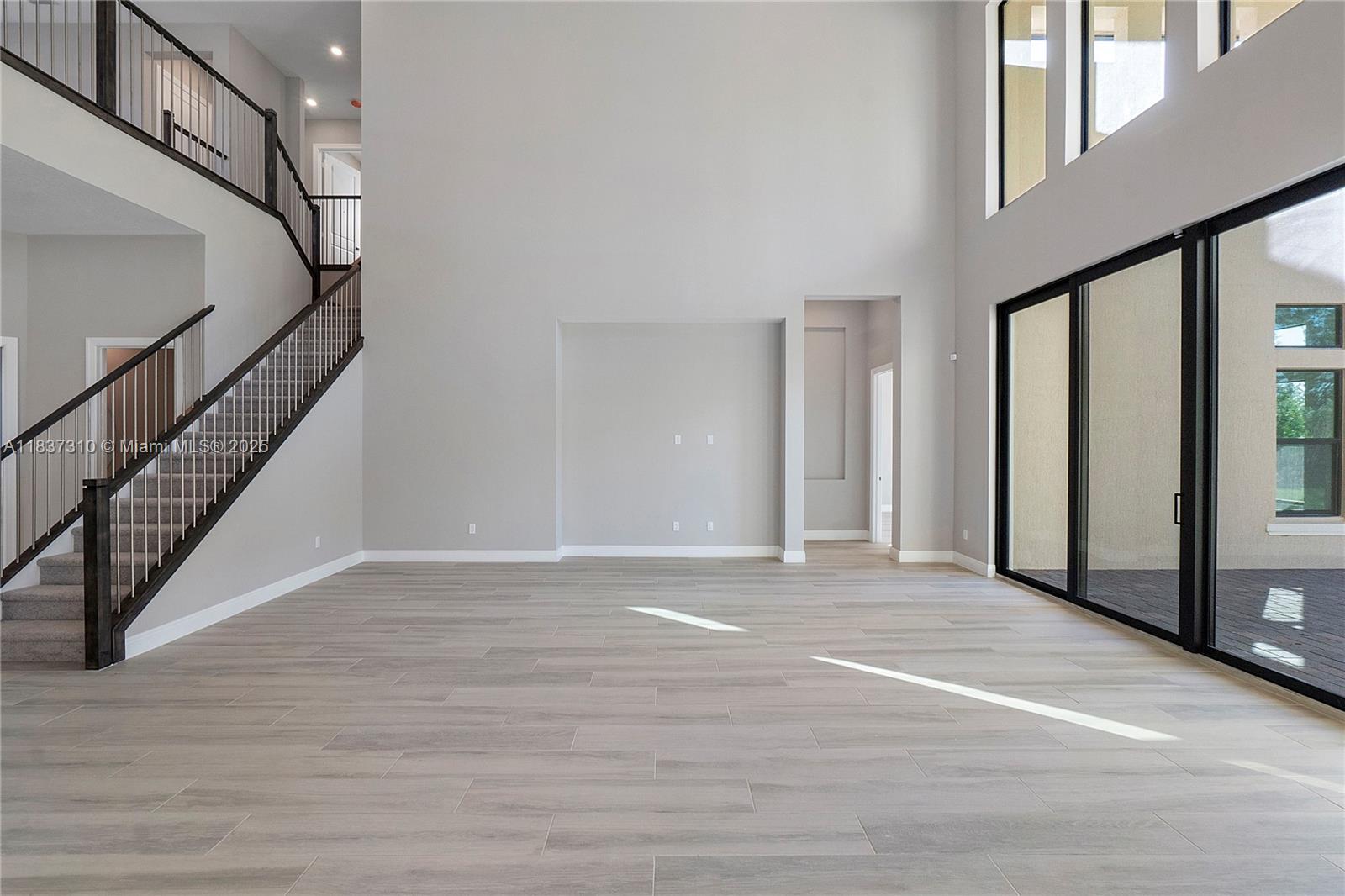 Parkland Bay - Residential