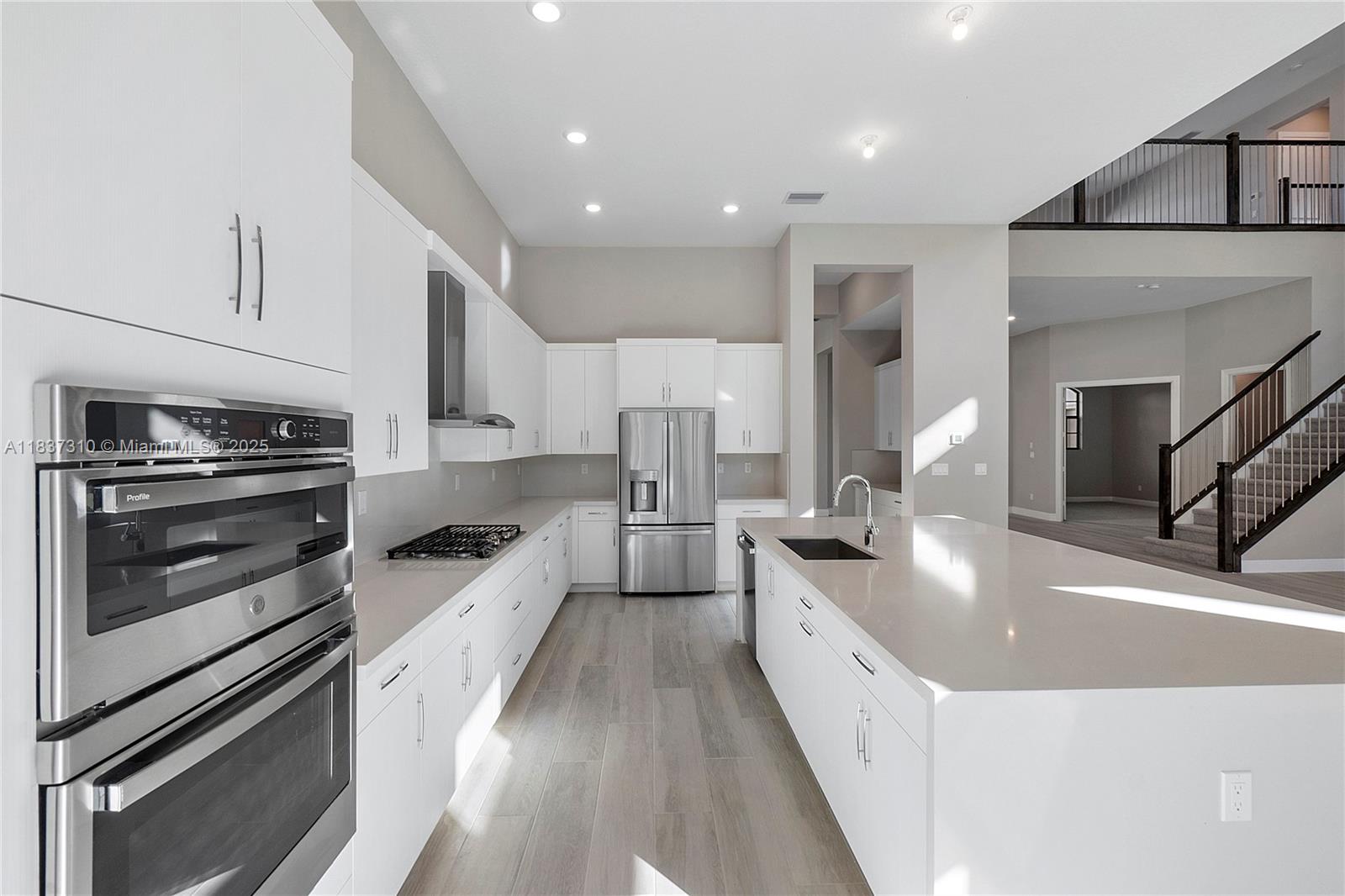 Parkland Bay - Residential