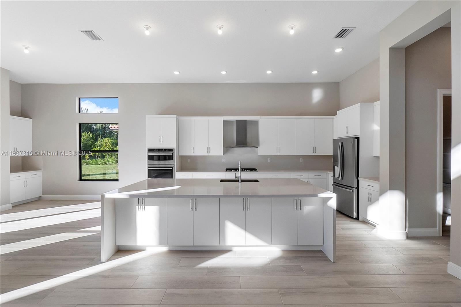 Parkland Bay - Residential