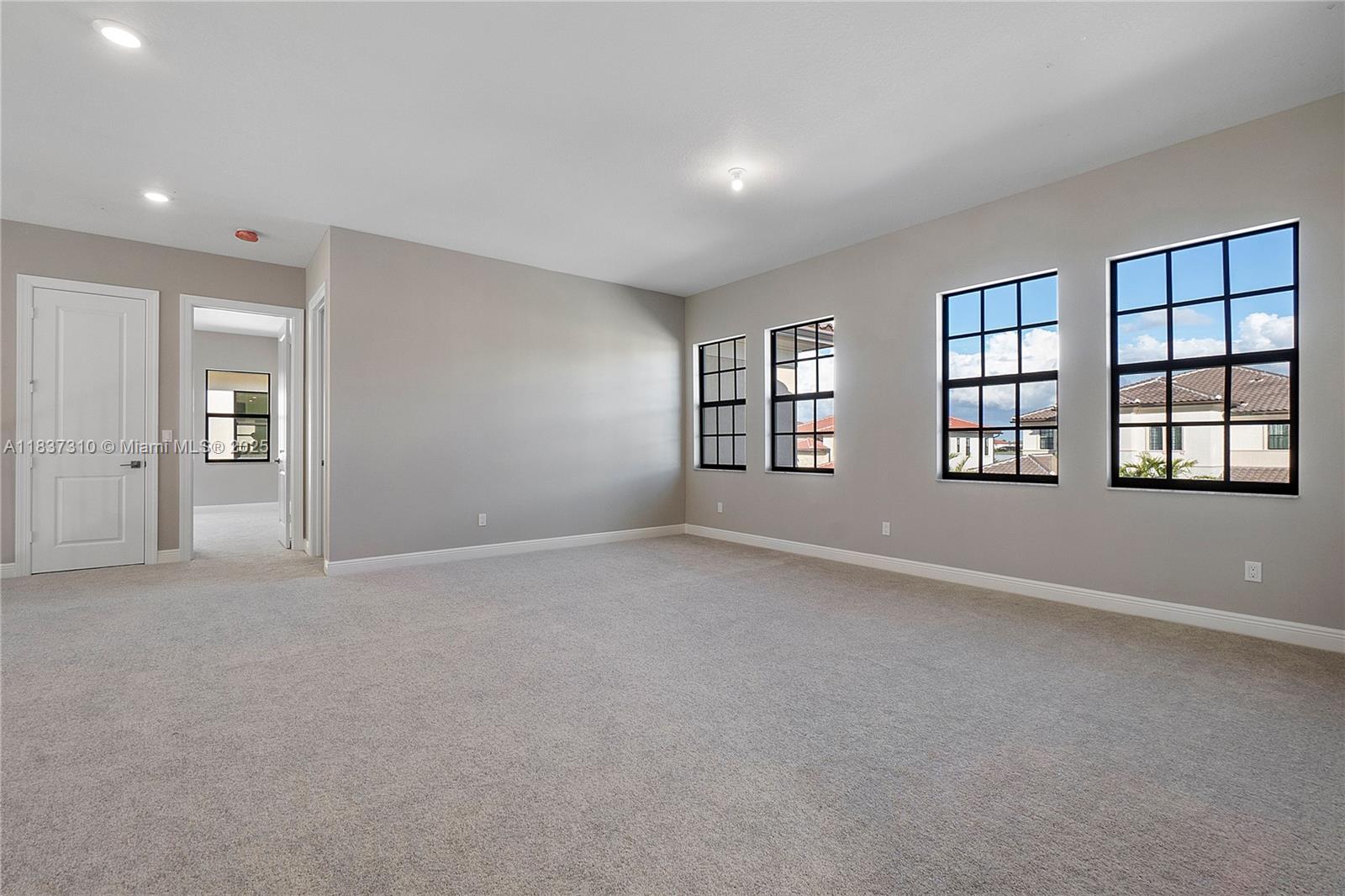 Parkland Bay - Residential