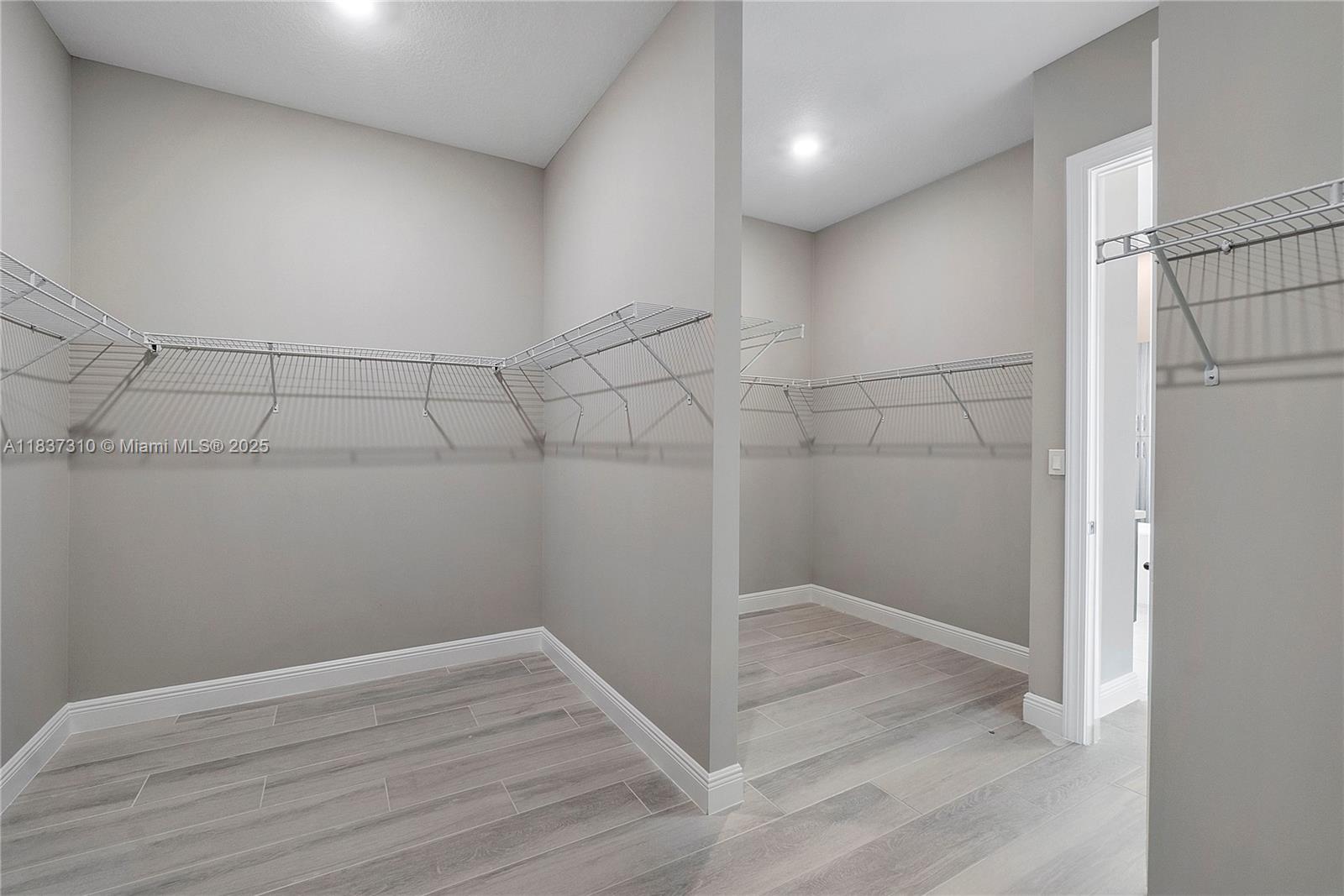 Parkland Bay - Residential