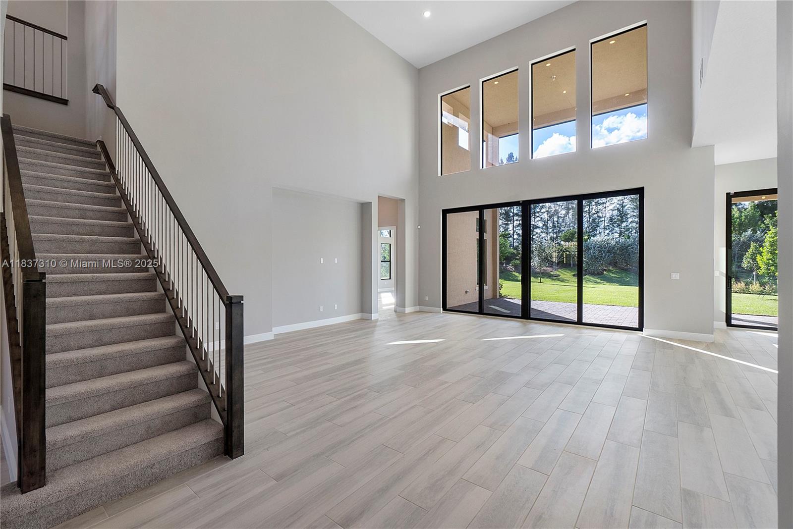 Parkland Bay - Residential