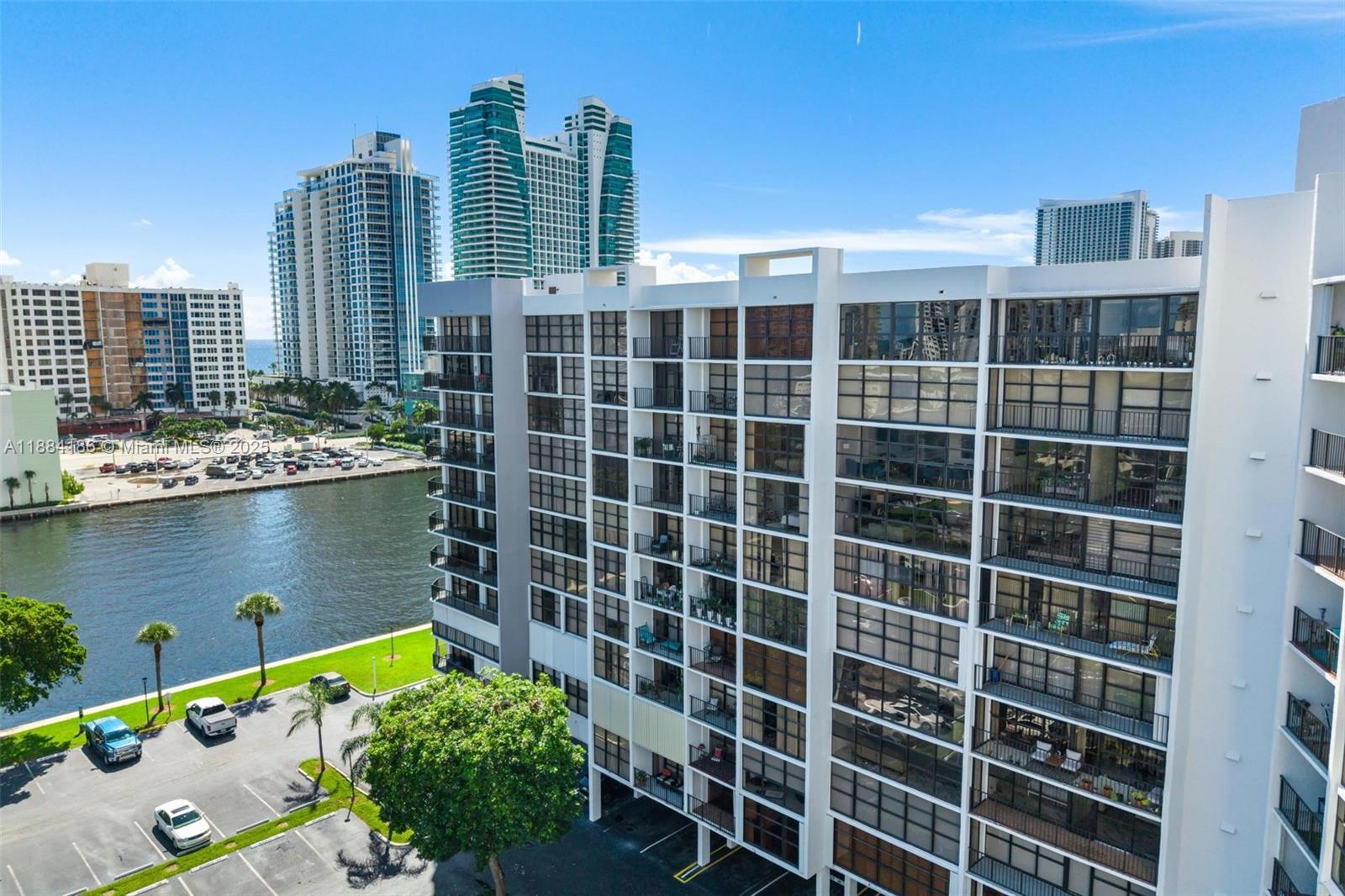 TOWERS OF OCEANVIEW SOUTH - Residential