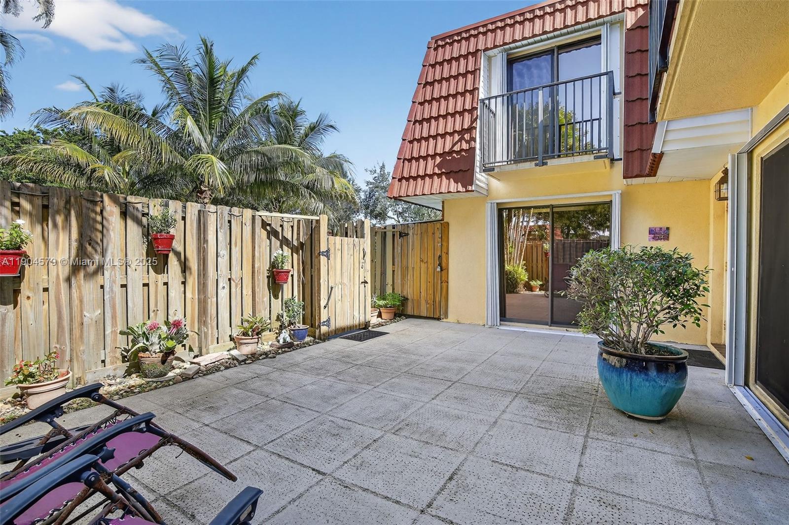 JACARANDA PARCEL 610 - Residential