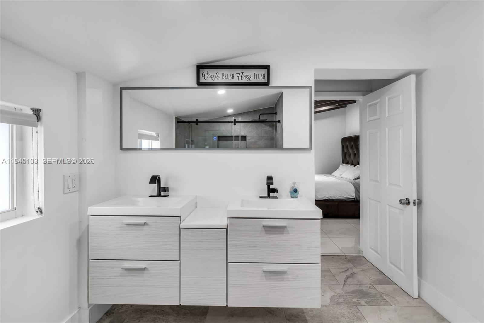 LOOK HOMESITES NO 3 - Residential