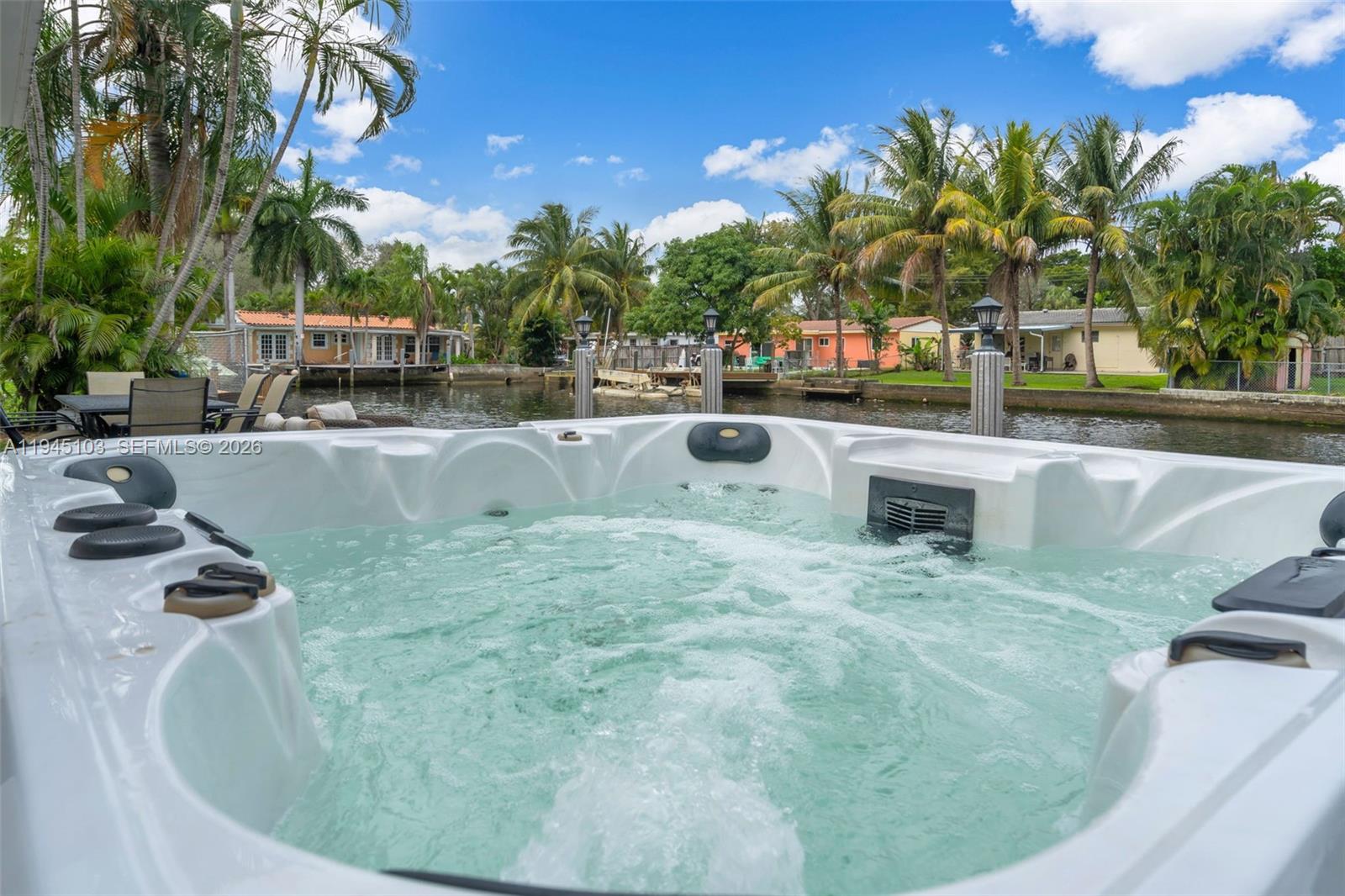 LOOK HOMESITES NO 3 - Residential