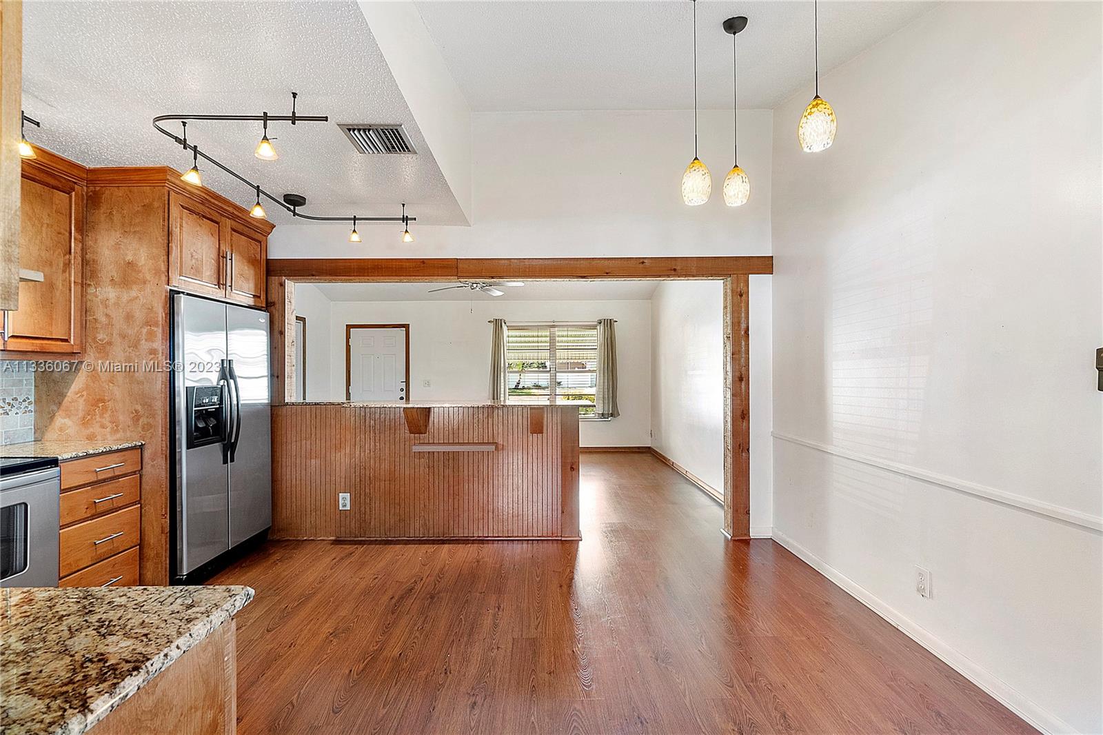 JUPITER VLG - Residential