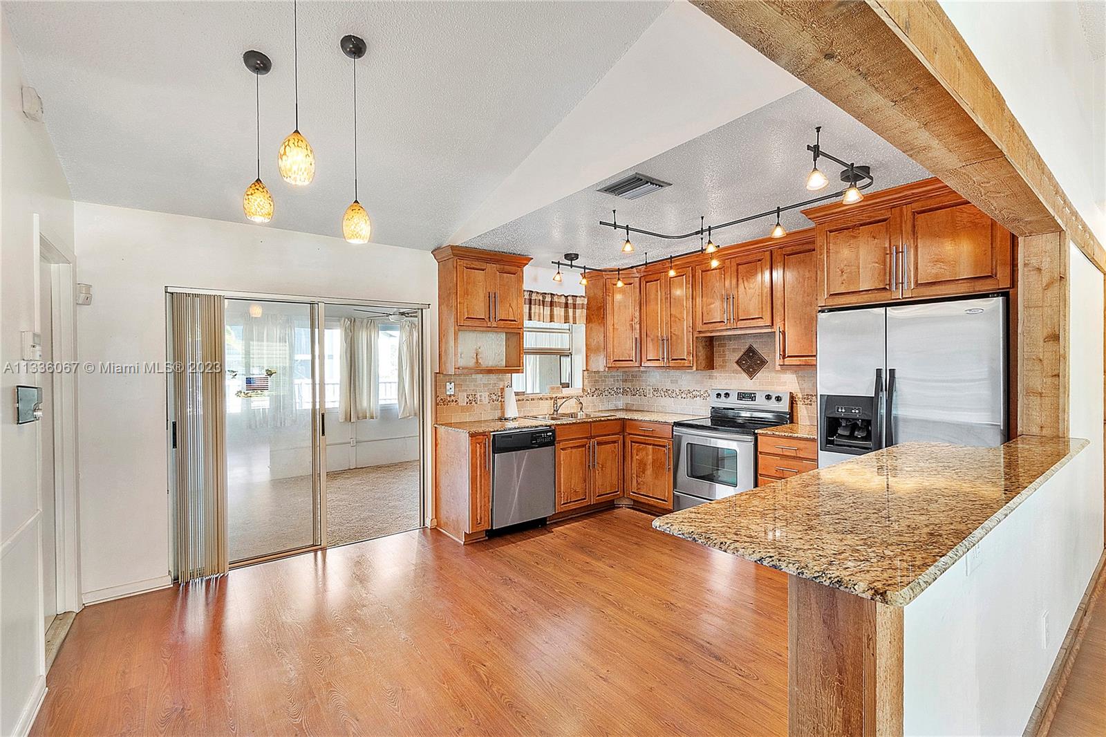 JUPITER VLG - Residential