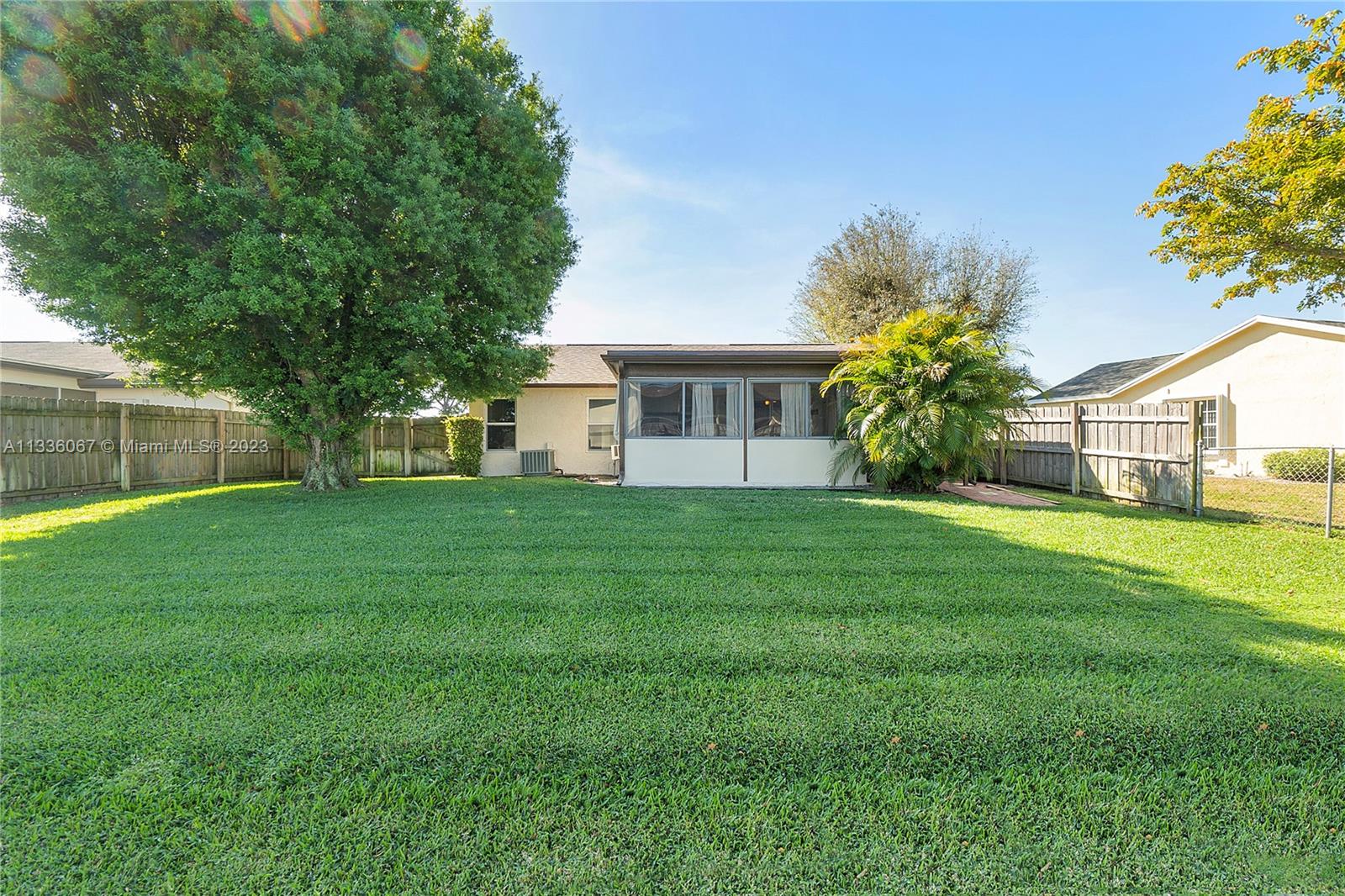 JUPITER VLG - Residential