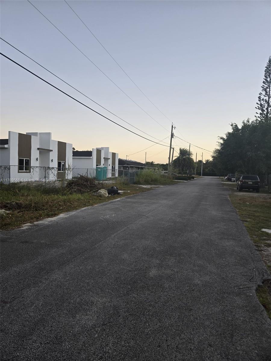 SILVER PALM PARK - Land
