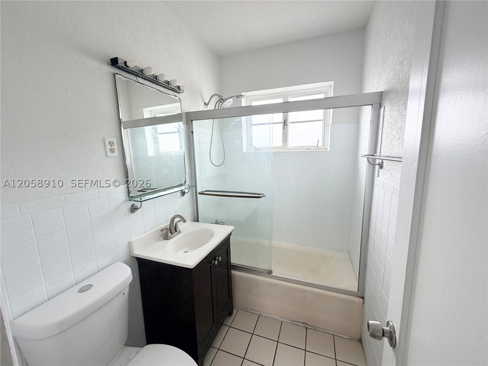 View photos, virtual tours, details...