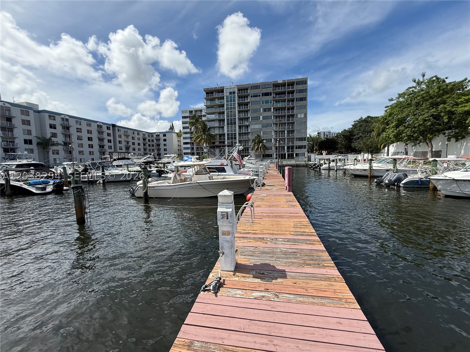 1700 NW North River Dr