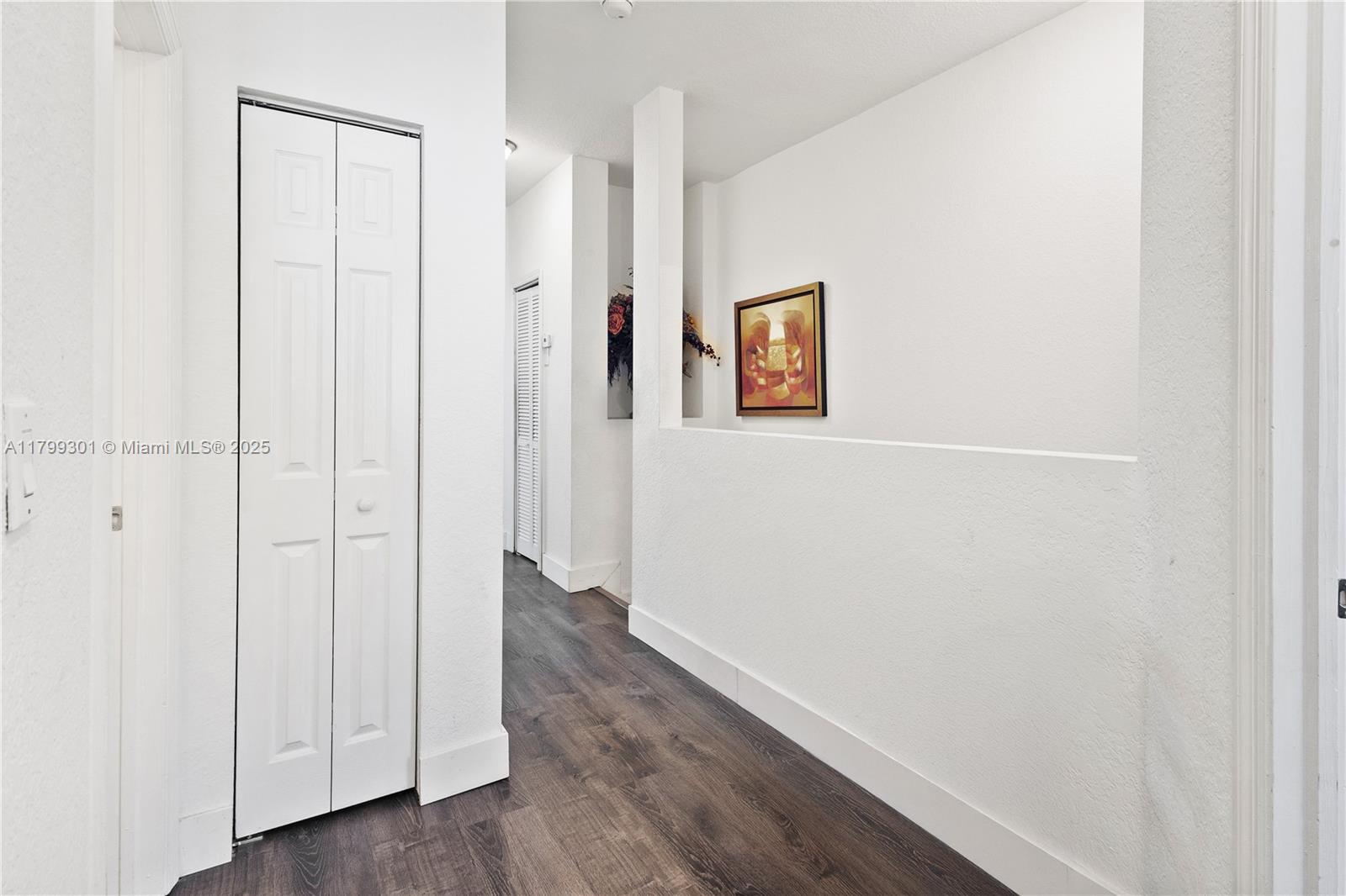 LAS BRISAS AT DORAL CONDO - Residential