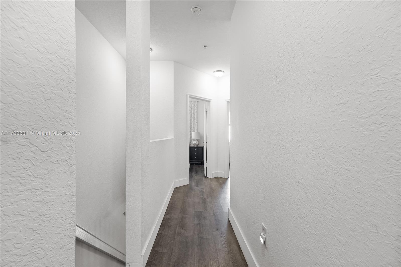 LAS BRISAS AT DORAL CONDO - Residential