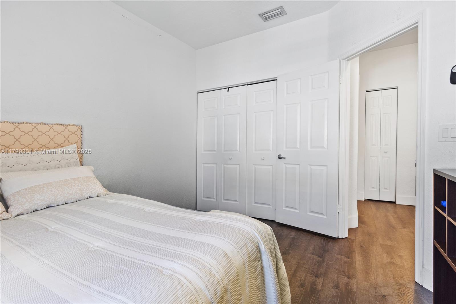 LAS BRISAS AT DORAL CONDO - Residential