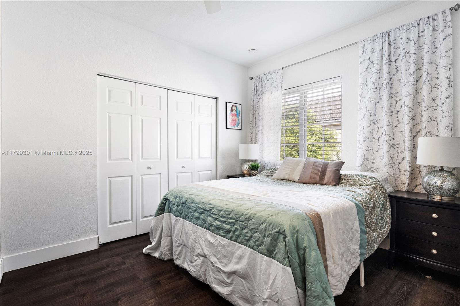 LAS BRISAS AT DORAL CONDO - Residential