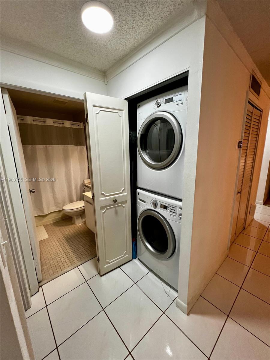 MISTY LAKE CONDO - Residential