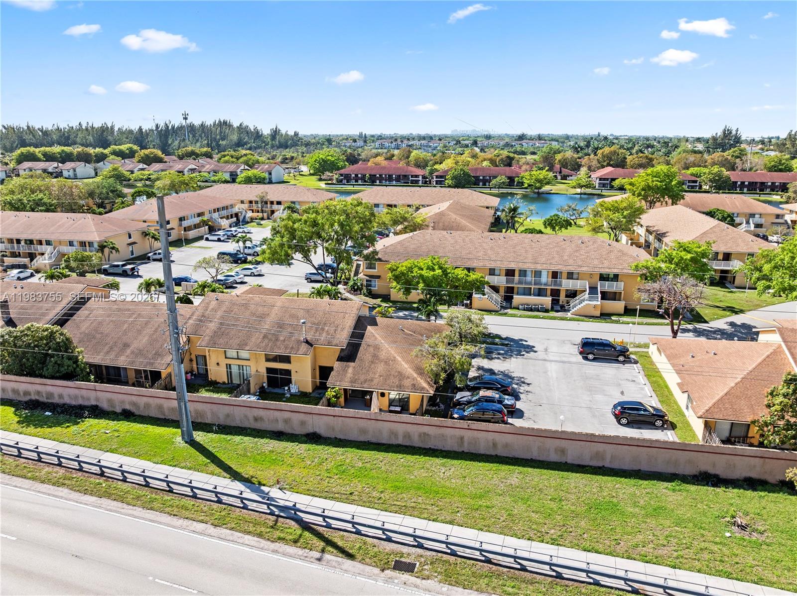 MISTY LAKE CONDO - Residential