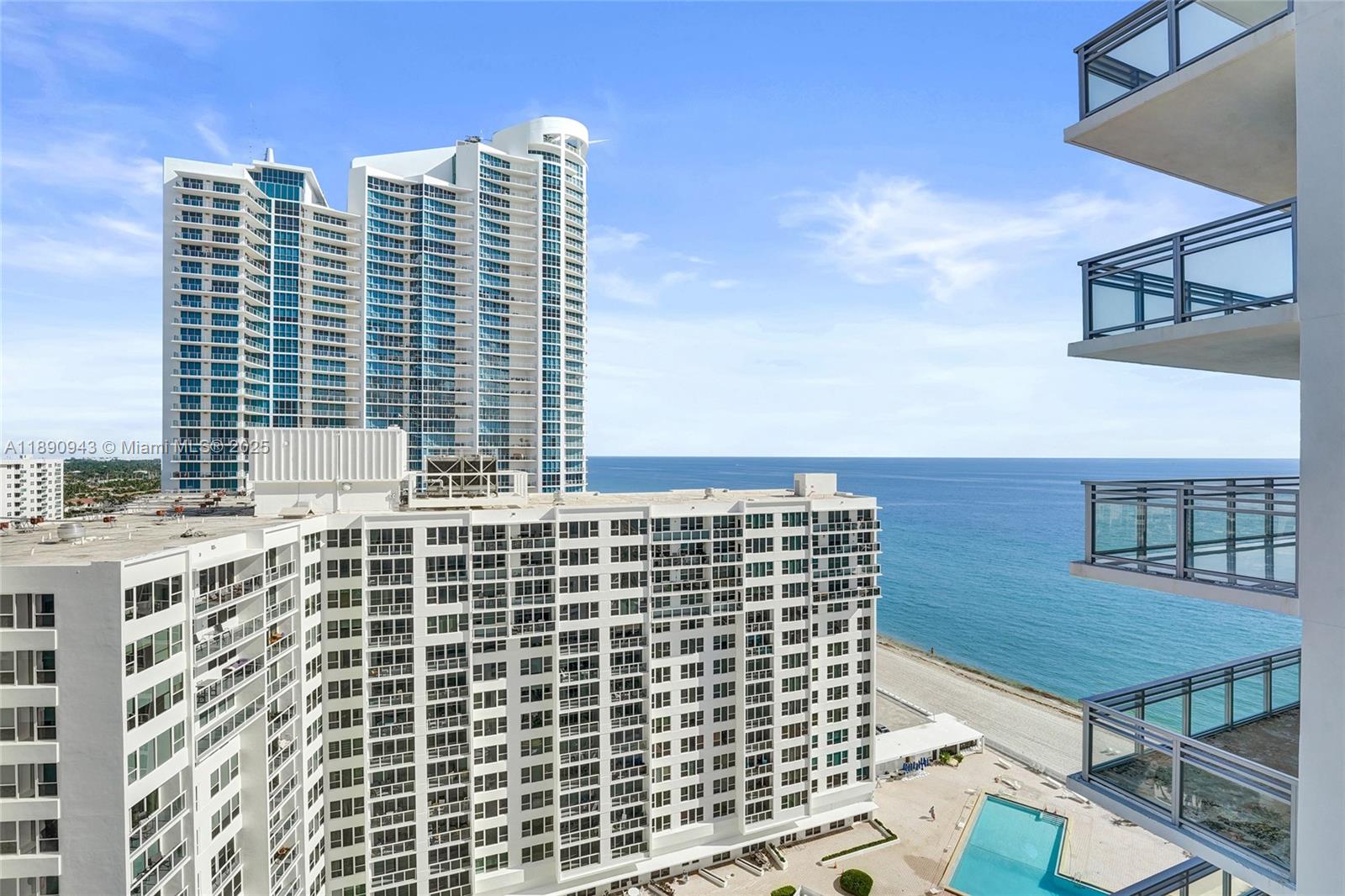 DIPLOMAT OCEANFRONT RESID - Residential