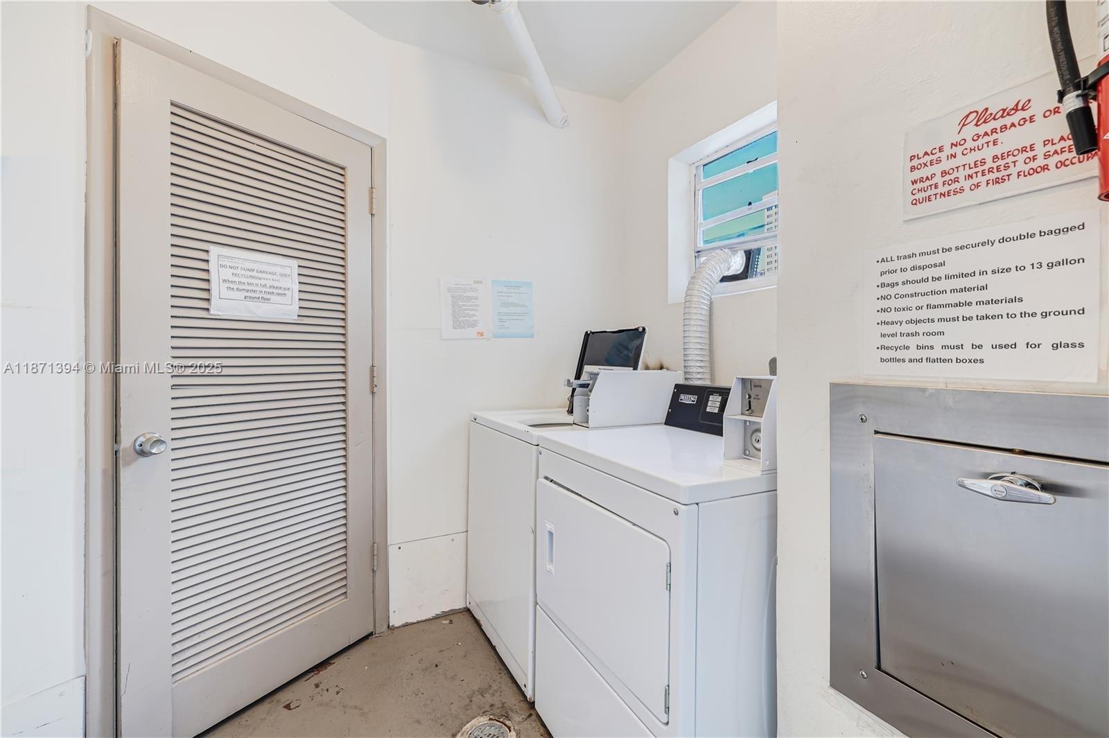 GOLDEN VIEW CONDO - Residential