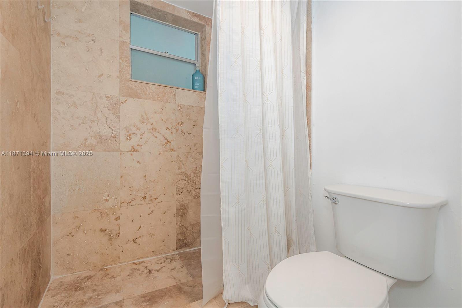 GOLDEN VIEW CONDO - Residential