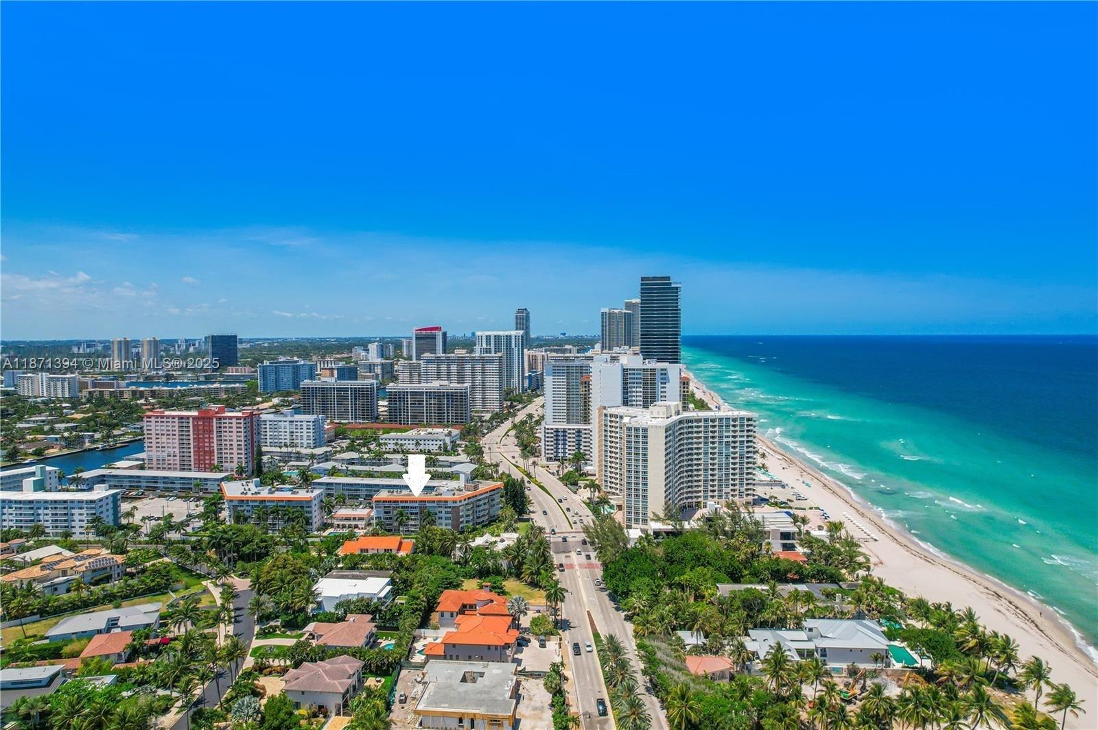 GOLDEN VIEW CONDO - Residential