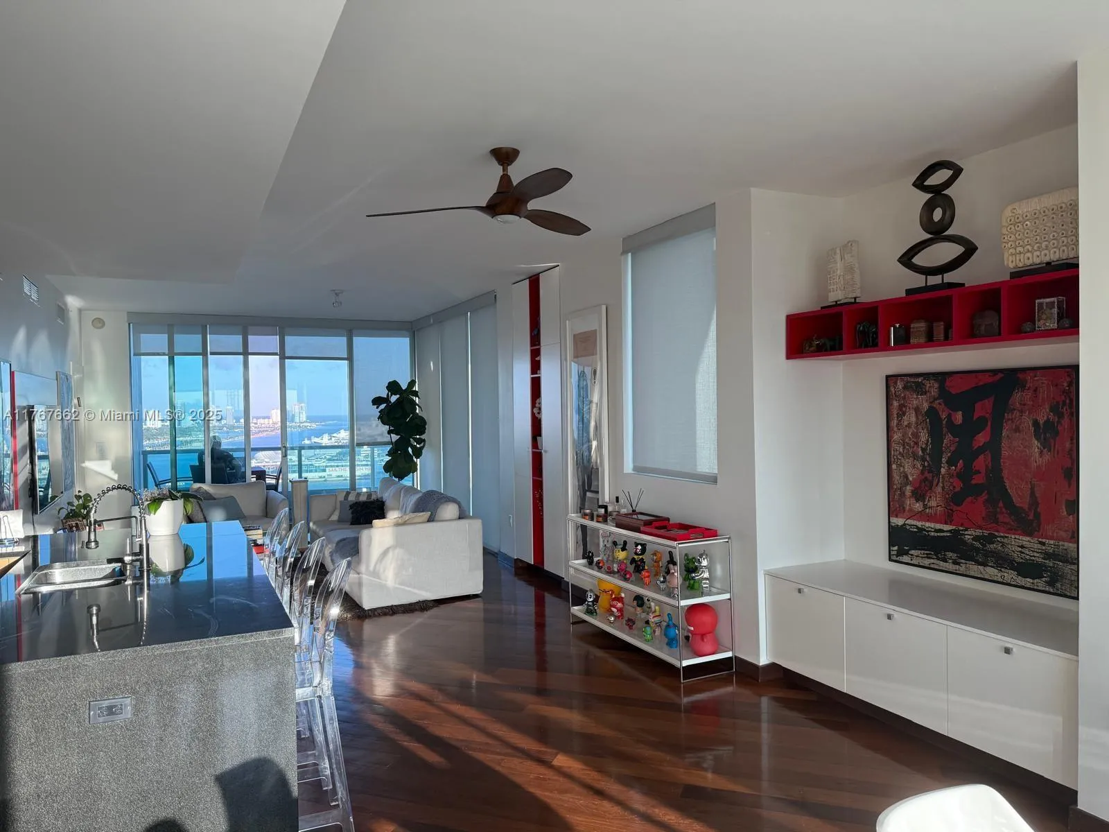 Miami, Florida 33132, United States, 2 Bedrooms Bedrooms, ,4 BathroomsBathrooms,Residential,Active,92000