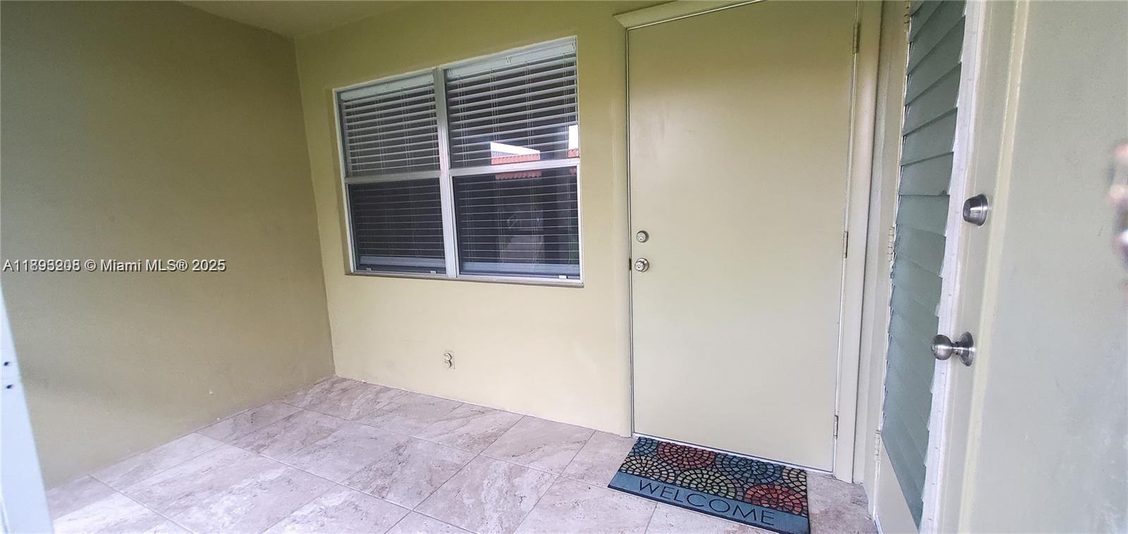 PARADISE BY THE SEA CONDO - Residential Lease