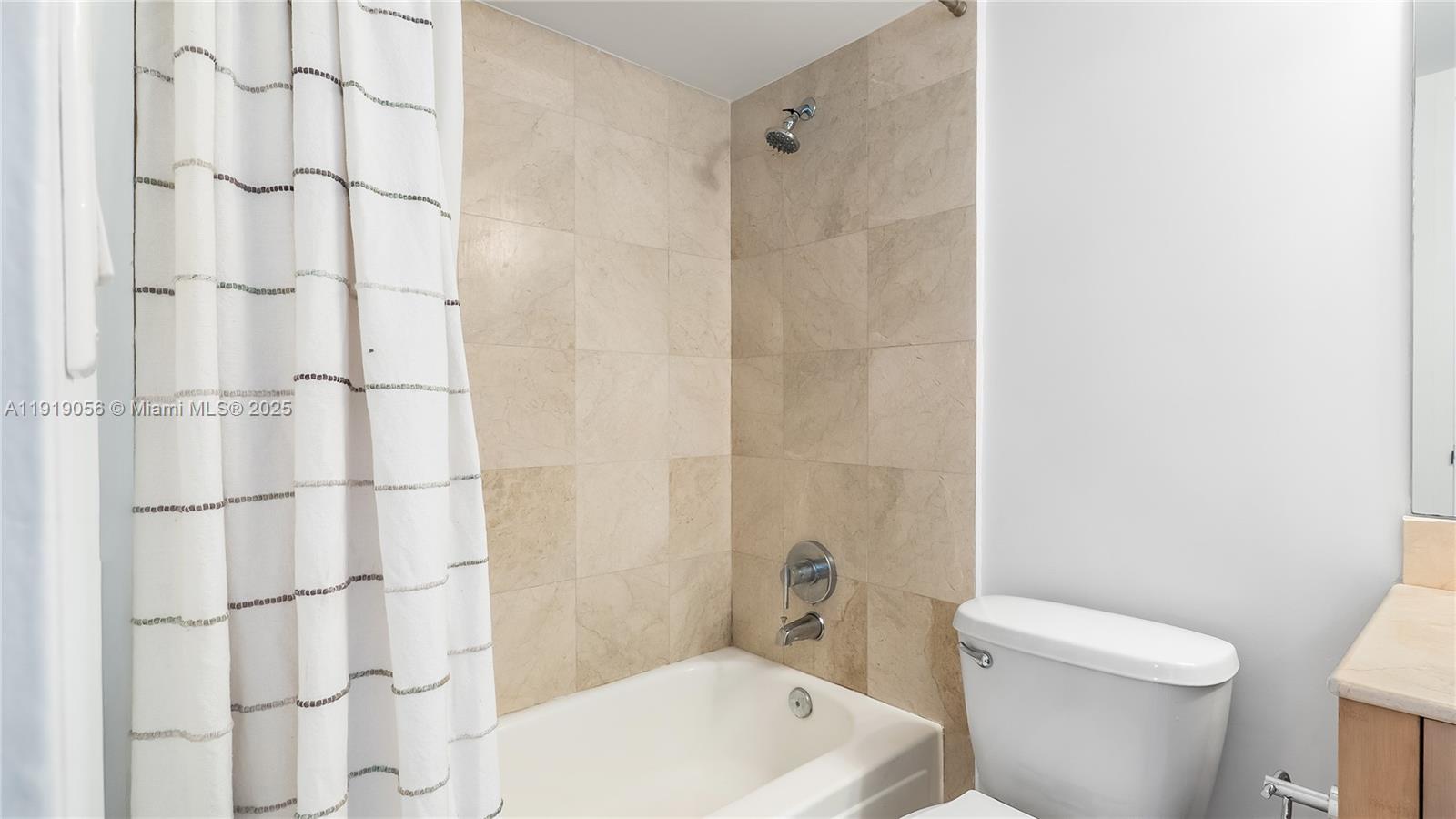 HARBOUR HOUSE - Residential Lease