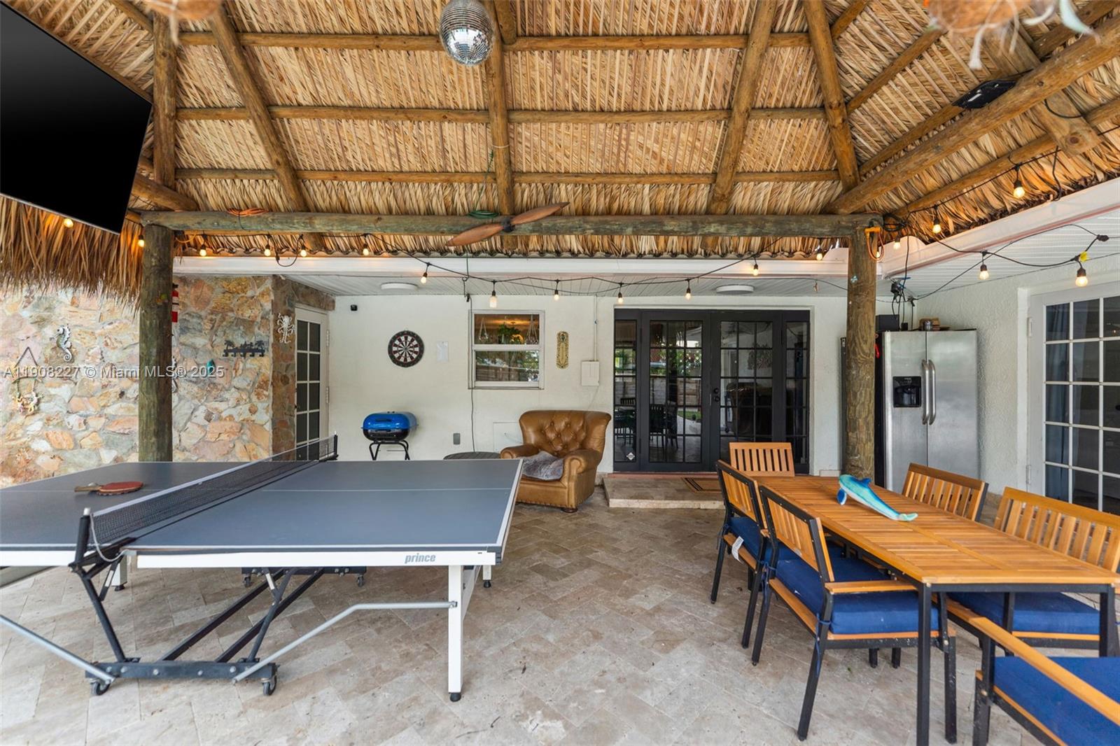 HOLLYWOOD HILLS AMEN PLAT - Residential