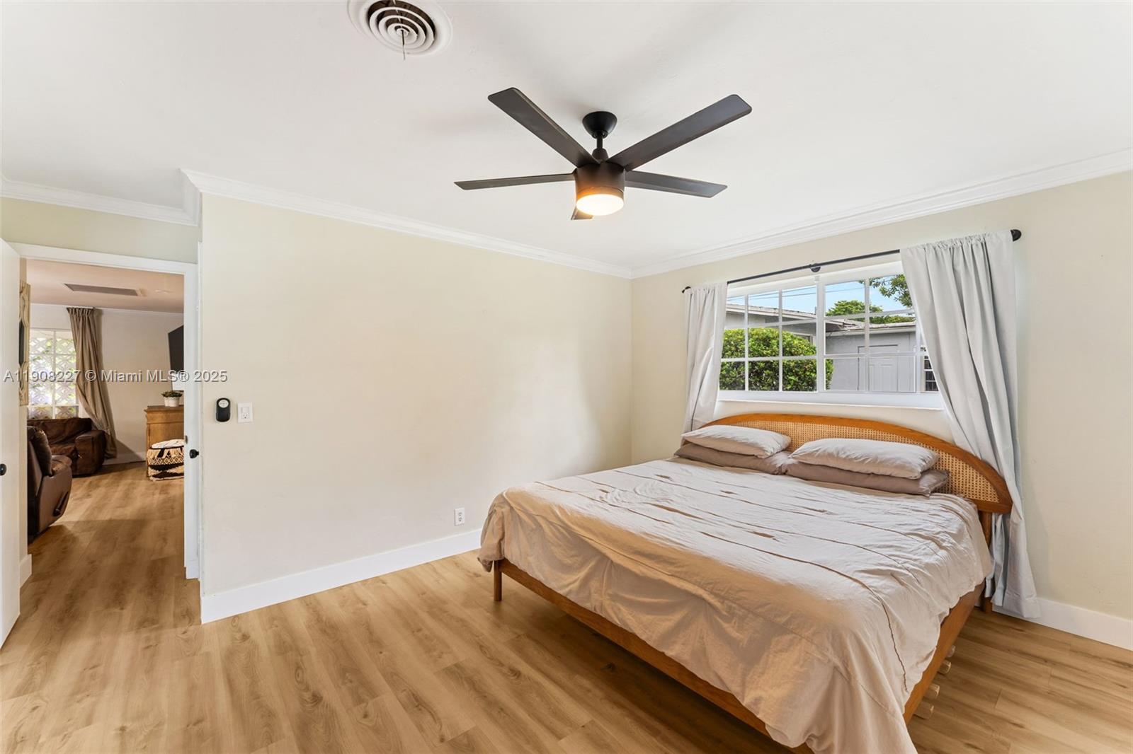 HOLLYWOOD HILLS AMEN PLAT - Residential